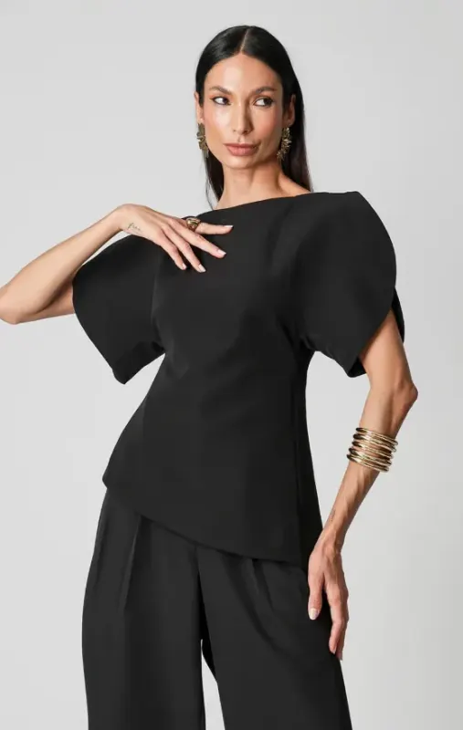 BLUSA ASSIMÉTRICA PRETA MELISSA